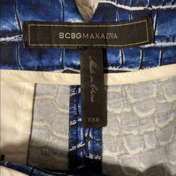 BCBG maxazria blue dress shorts - Picture 3 of 8